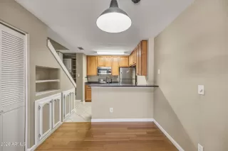 Photo #5: 7041952 Listing