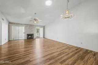 Photo #3: 7041955 Listing