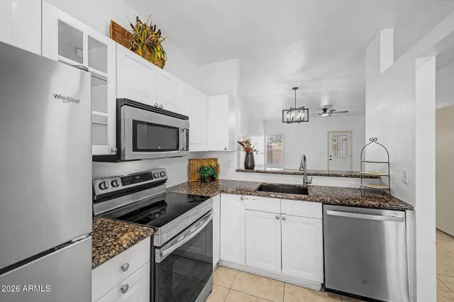 MLS: 7042008 Condo For Sale
