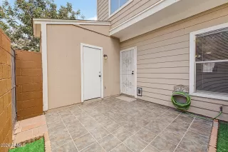 Photo #6: 7042008 Listing