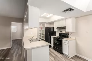 Photo #6: 7042084 Listing