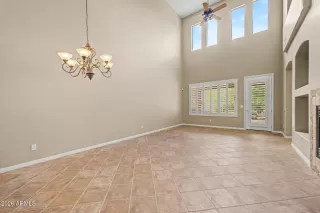 Photo #5: 7042320 Listing