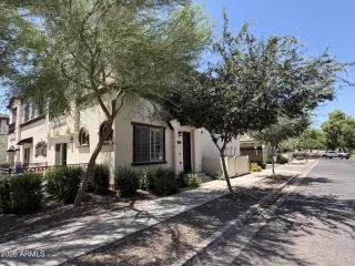 Photo #3: 7042427 Listing