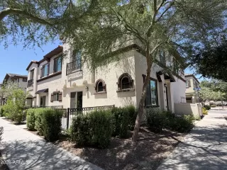 Photo #4: 7042427 Listing