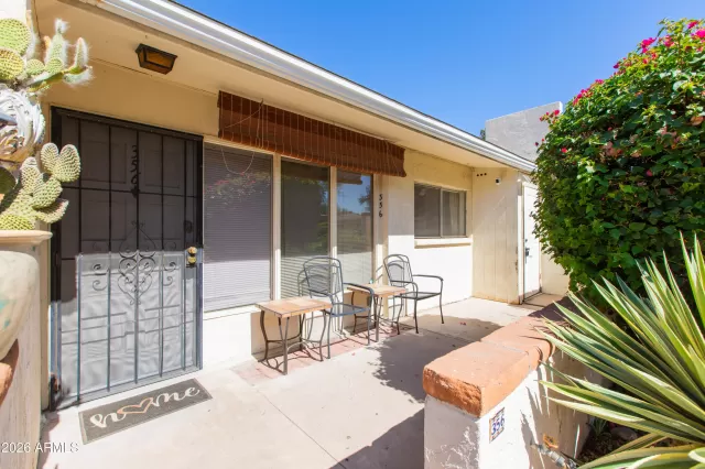 MLS: 7042471 Condo For Sale