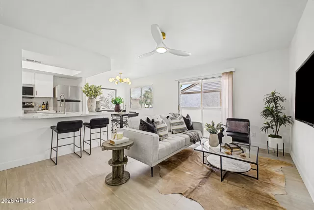 MLS: 7042747 Condo For Sale
