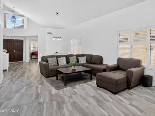Photo #4: 7042778 Listing