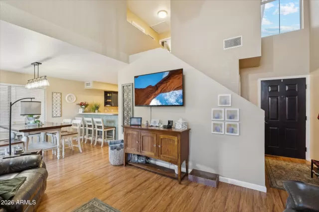 MLS: 7042869 Condo For Sale