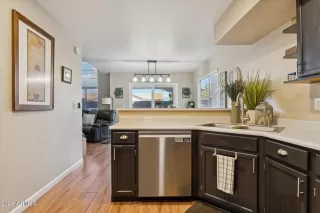 Photo #4: 7042869 Listing