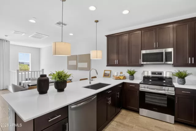 MLS: 7043009 Condo For Sale