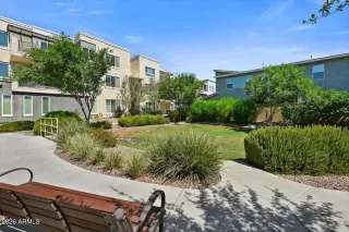 Photo #6: 7043057 Listing