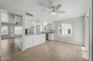 Photo #3: 7043063 Listing