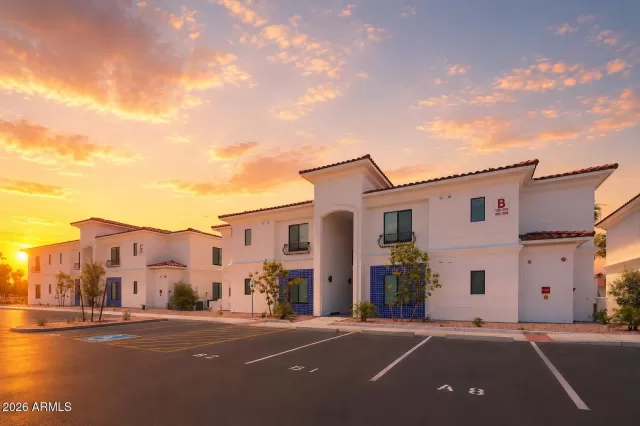 MLS: 7043073 Condo For Sale