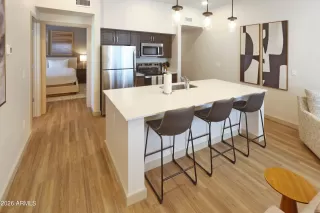 Photo #5: 7043073 Listing 