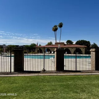 Photo #4: 7043090 Listing