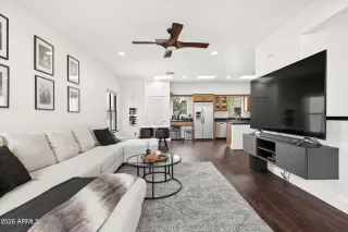 Photo #6: 7043275 Listing 