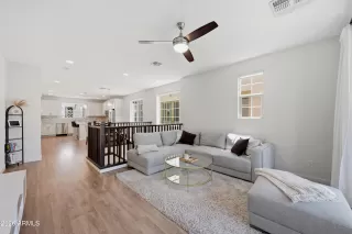 Photo #5: 7043310 Listing