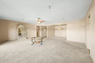 Photo #6: 7043487 Listing