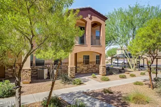 Photo #2: 7043495 Listing