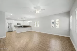 Photo #4: 7043495 Listing