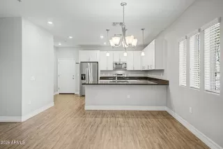 Photo #6: 7043495 Listing