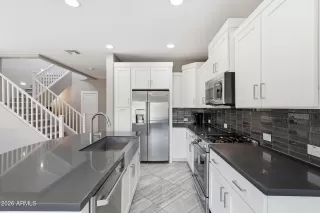 Photo #5: 7043512 Listing 
