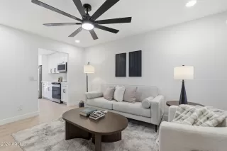 Photo #6: 7043613 Listing