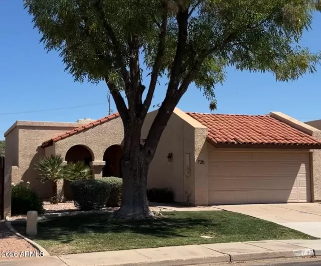 MLS: 7043829 Condo For Sale