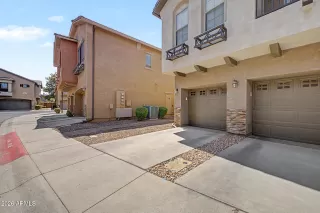 Photo #2: 7043885 Listing