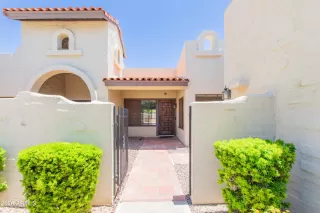 Photo #1: 7044231 Listing