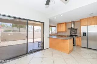 Photo #5: 7044231 Listing