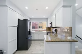 Photo #1: 7044303 Listing