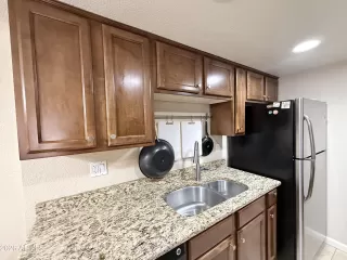 Photo #4: 7044489 Listing