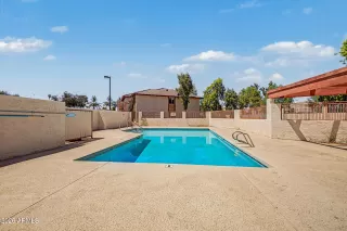 Photo #3: 7044572 Listing
