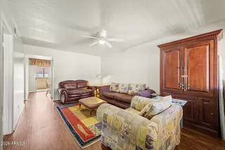 Photo #5: 7044572 Listing