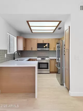Photo #3: 7044582 Listing 