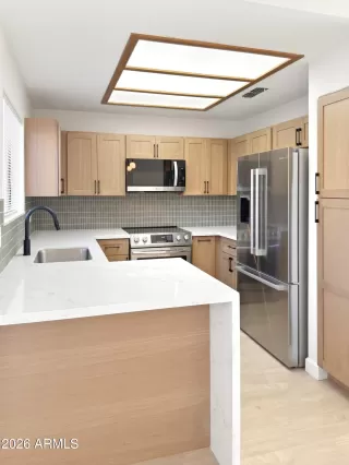 Photo #6: 7044582 Listing 