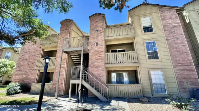 MLS: 7044756 Condo For Sale