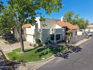 Photo #1: 7044869 Listing