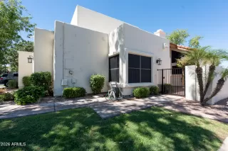 Photo #5: 7044869 Listing