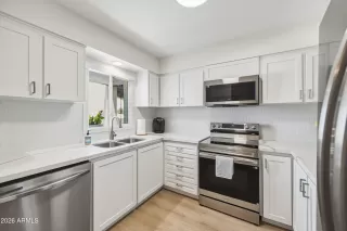 Photo #3: 7044886 Listing 