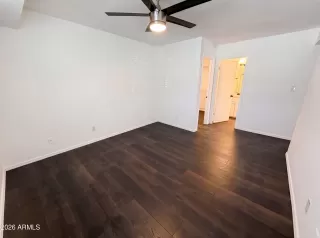 Photo #3: 7045466 Listing