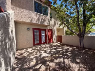 Photo #4: 7045466 Listing