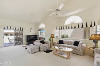 Photo #5: 7045697 Listing