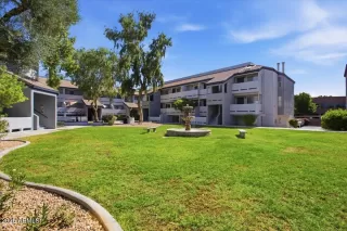 Photo #2: 7045776 Listing