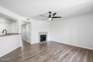 Photo #6: 7045776 Listing