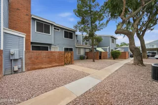 Photo #2: 7045813 Listing 