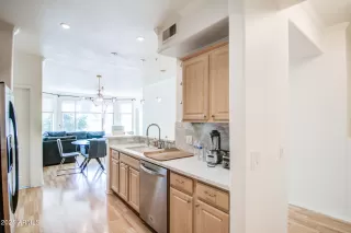 Photo #3: 7045900 Listing 