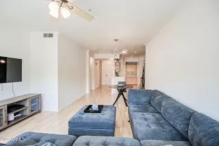 Photo #5: 7045900 Listing 