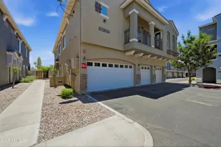 Photo #1: 7045992 Listing 